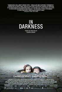 دانلود فیلم In Darkness 201113748-223132365