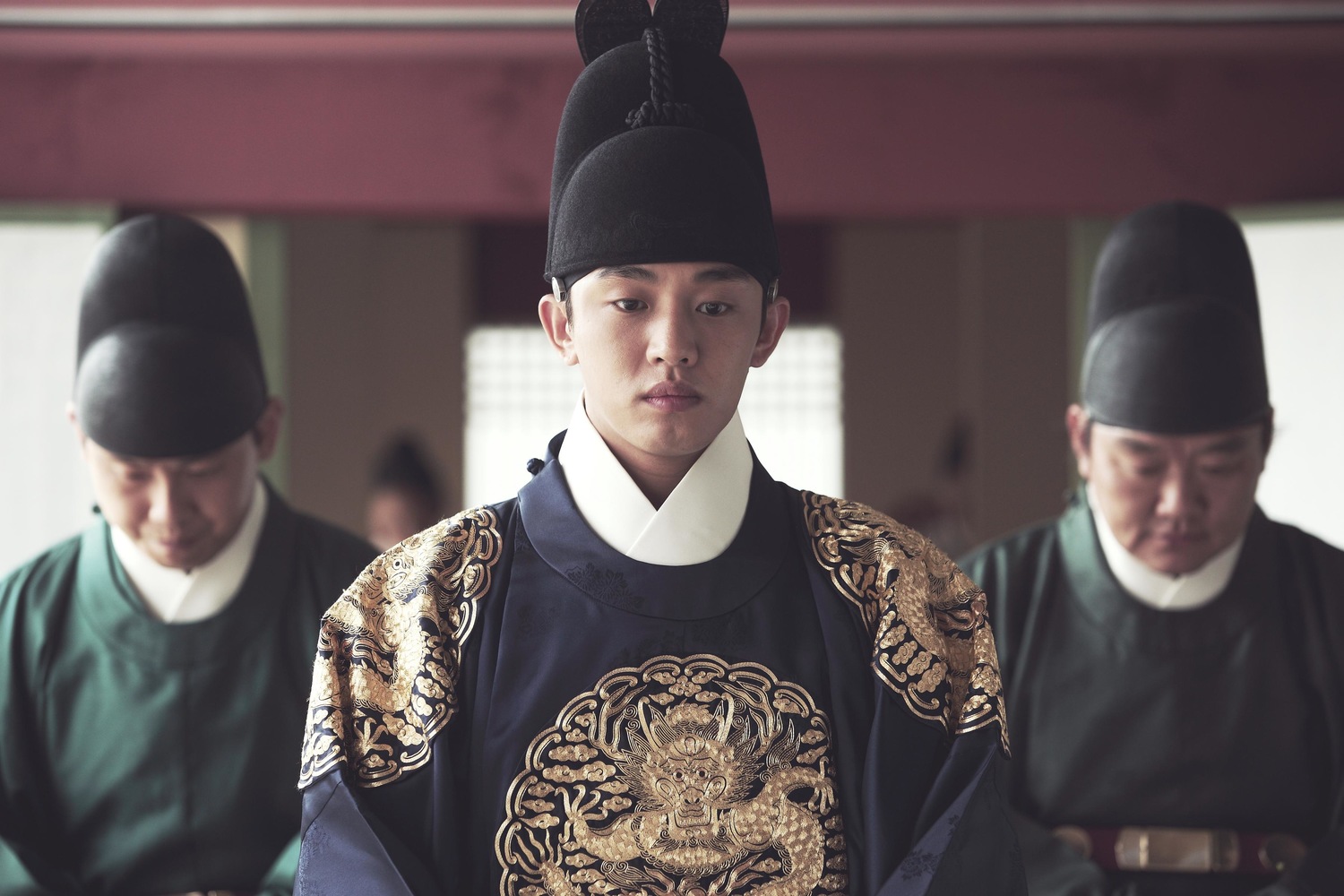 دانلود فیلم کره ای The Throne 2015