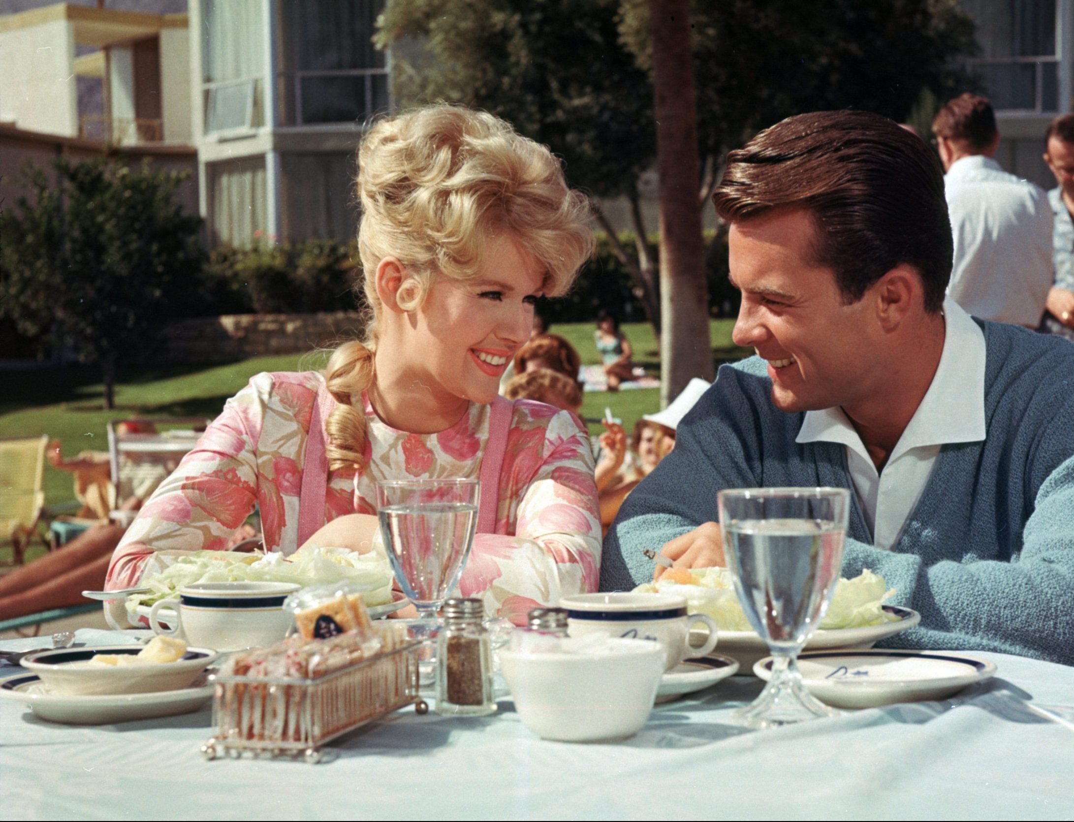 دانلود فیلم Palm Springs Weekend 1963