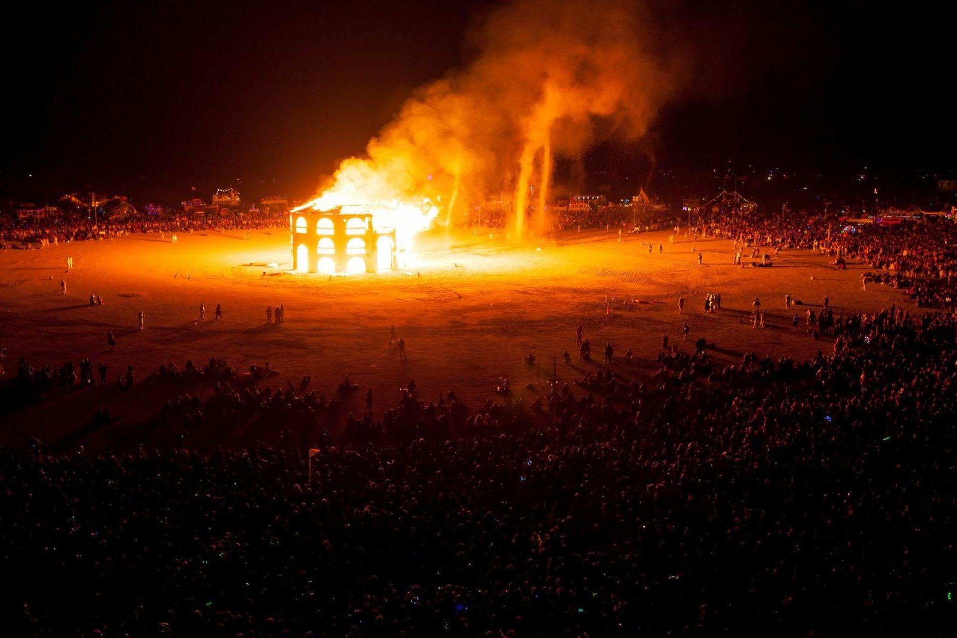 دانلود مستند Spark: A Burning Man Story 2013