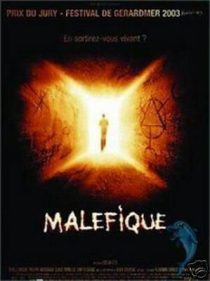دانلود فیلم Maléfique 2002253487-161557662