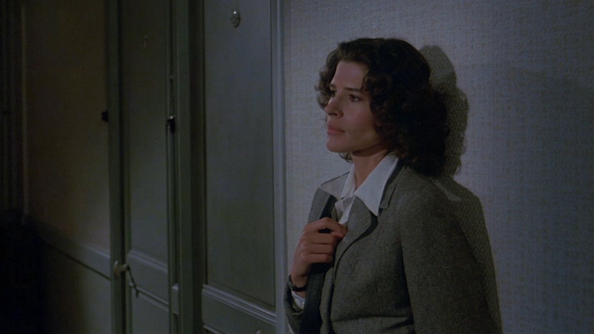دانلود فیلم The Woman Next Door 1981