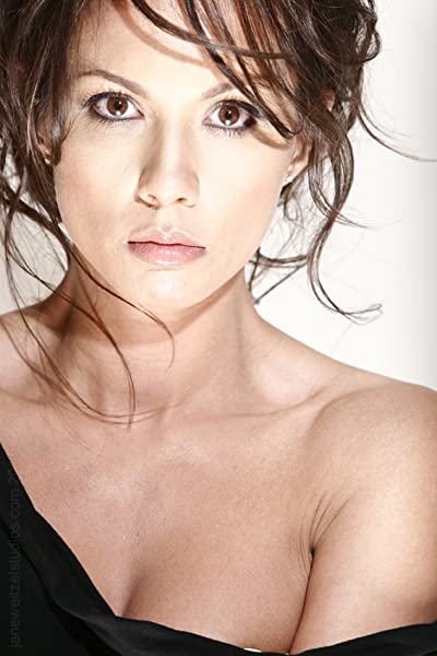 Lexa Doig