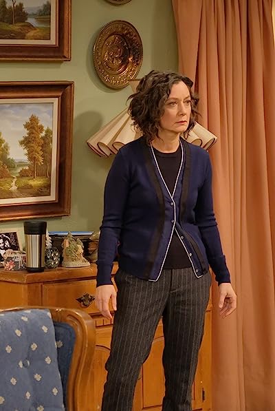 Sara Gilbert