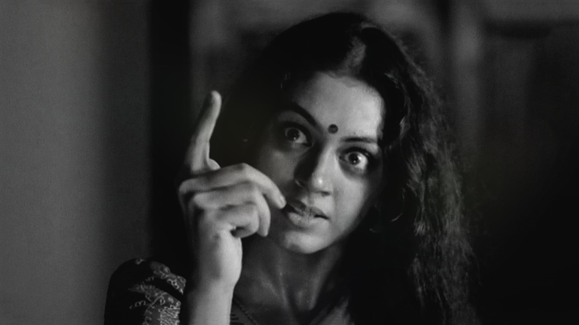 دانلود فیلم هندی Manichithrathazhu 1993