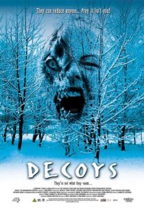 دانلود فیلم Decoys 2004393459-1958530998