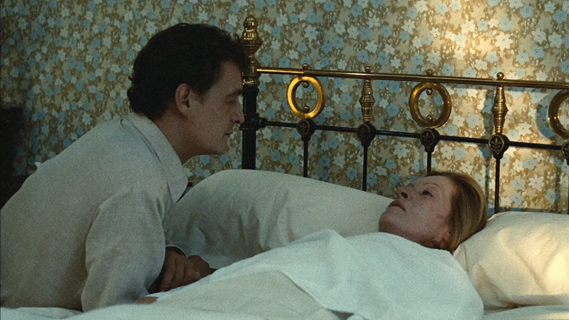 دانلود فیلم The Mouth Agape 1974