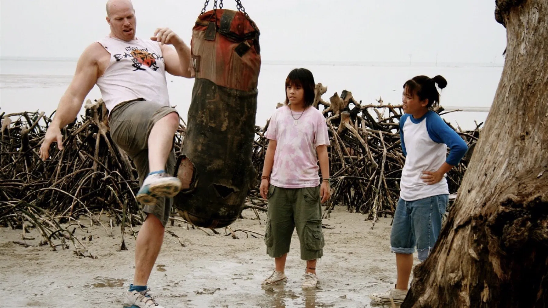 دانلود فیلم Muay Thai Giant 2008