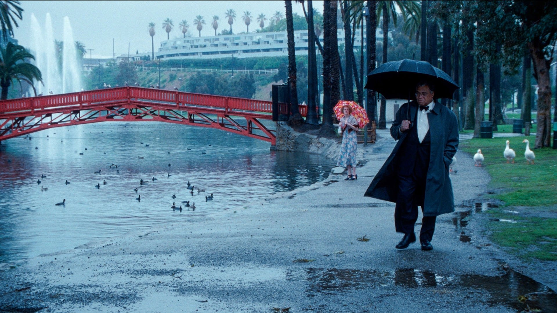 دانلود فیلم The Annihilation of Fish 1999