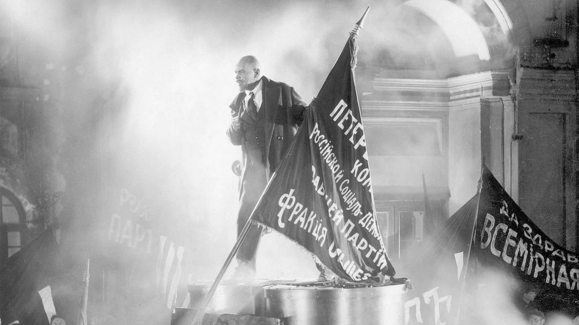 دانلود فیلم October (Ten Days that Shook the World) 1928