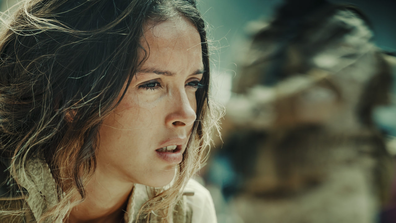 دانلود فیلم 13 Days, 13 Nights 2025