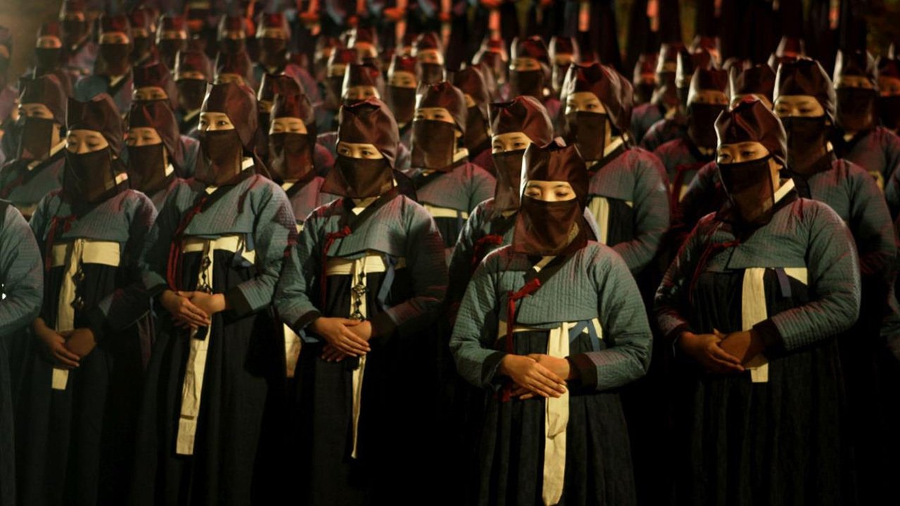 دانلود فیلم کره‌ای Shadows in the Palace 2007